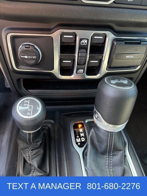 Used 2025 Jeep Wrangler Unlimited Sport AWD/4WD image 21