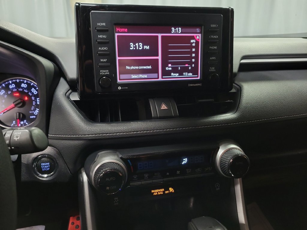 Used 2021 Toyota RAV4 XLE FWD image 17