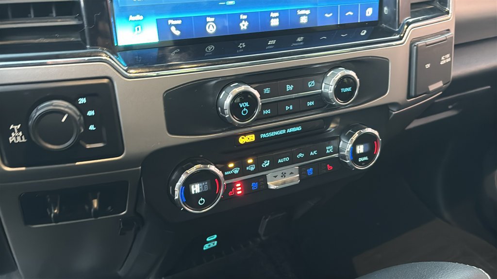 Used 2022 Ford F350 Lariat AWD/4WD image 19