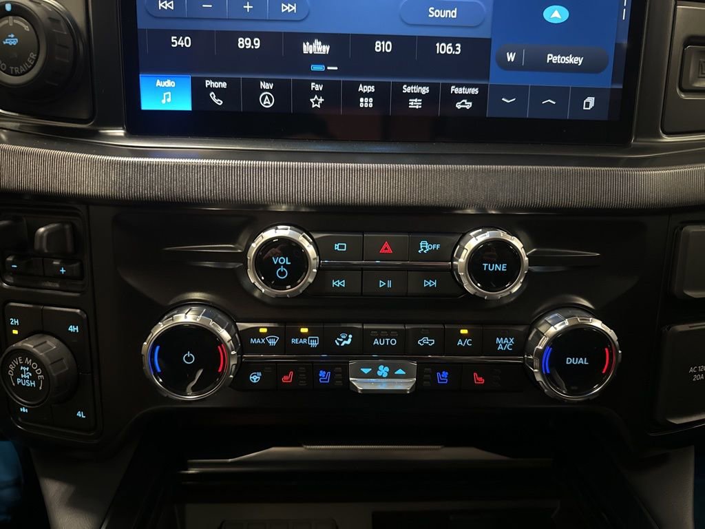 New 2026 Ford F350 Platinum w/ Tremor Off-Road Package image 33