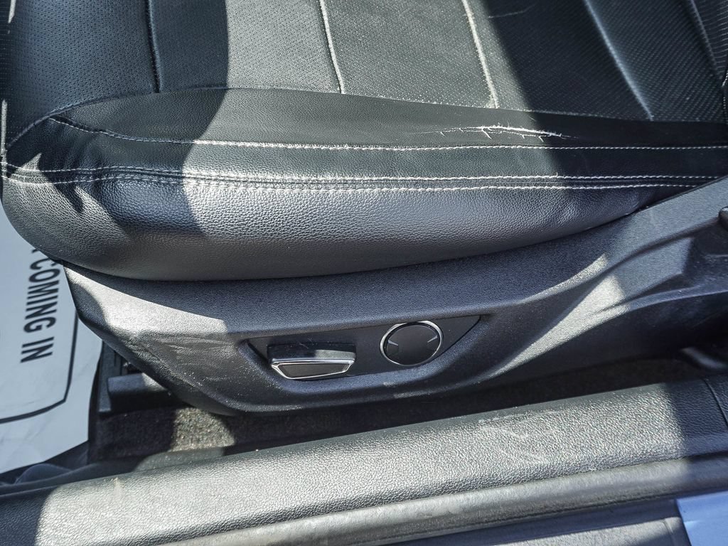 Used 2017 Ford Mustang Premium RWD image 19