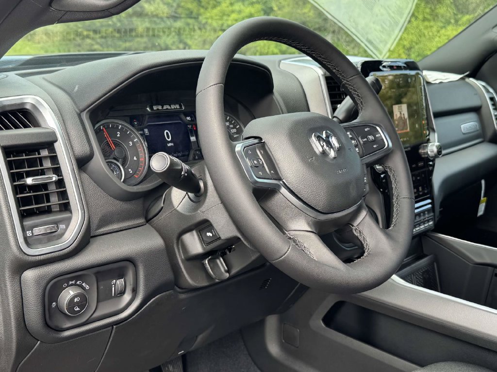 New 2026 RAM 2500 Big Horn AWD/4WD image 2