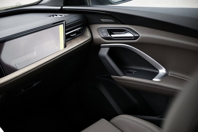 New 2025 Audi Q5 Prestige image 28