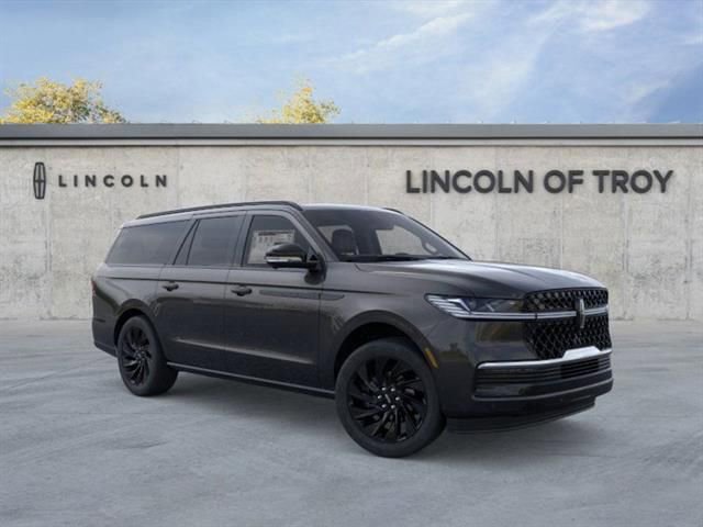 New 2026 Lincoln Navigator L Reserve w/ Jet Appearance Package image 7
