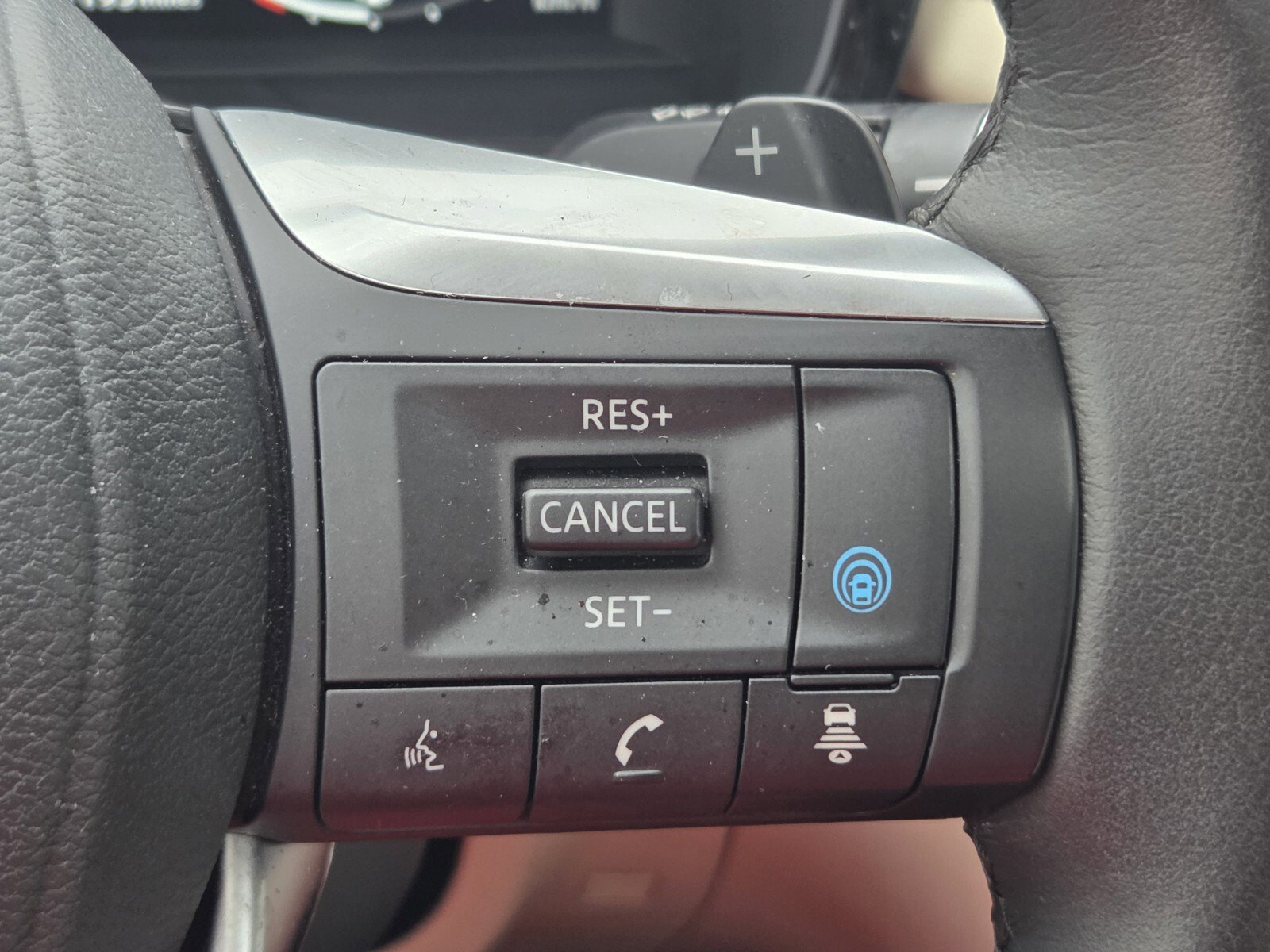 Used 2025 INFINITI QX60 Luxe w/ Vision Package AWD/4WD image 28