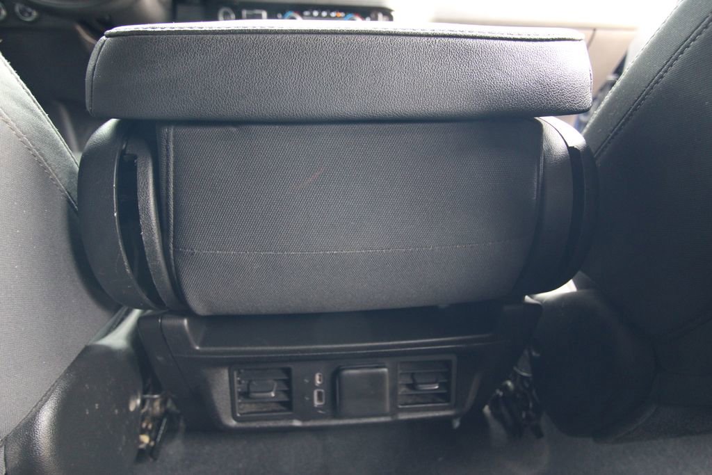 Used 2023 Chevrolet Silverado 1500 LT image 33