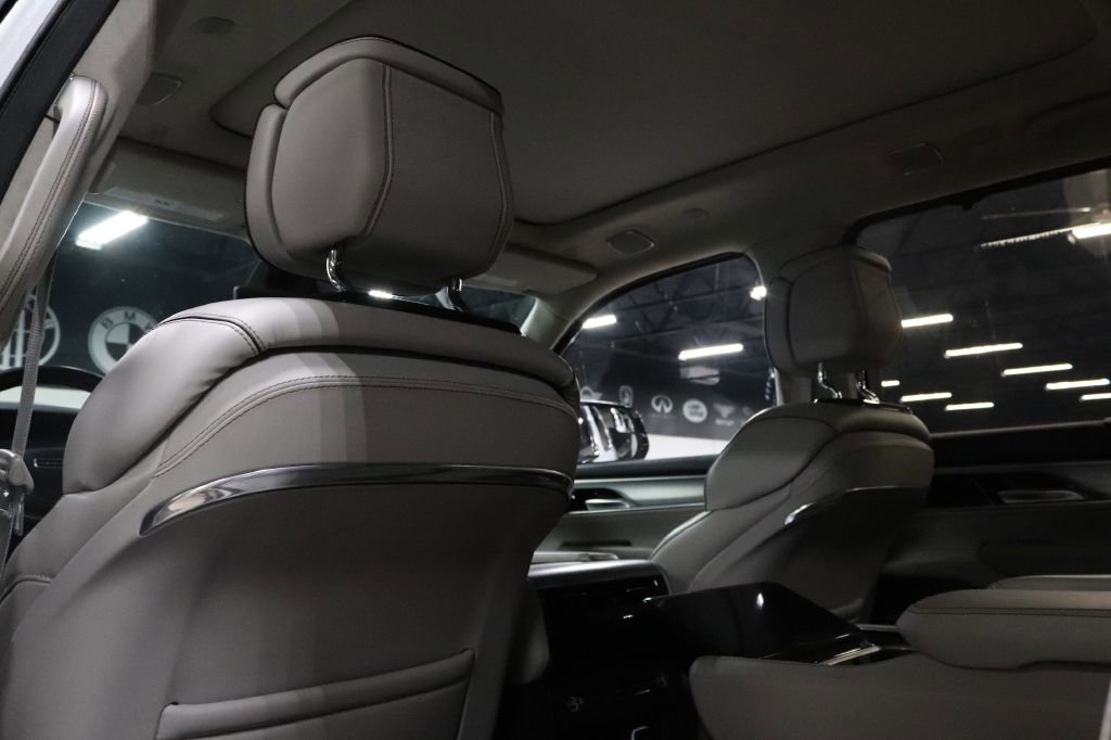 Used 2023 Jeep Grand Wagoneer Series II w/ Premium Group II image 20