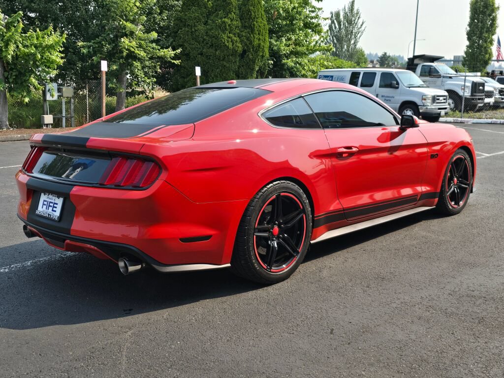 Used 2015 Ford Mustang GT Premium w/ GT Performance Package RWD image 7
