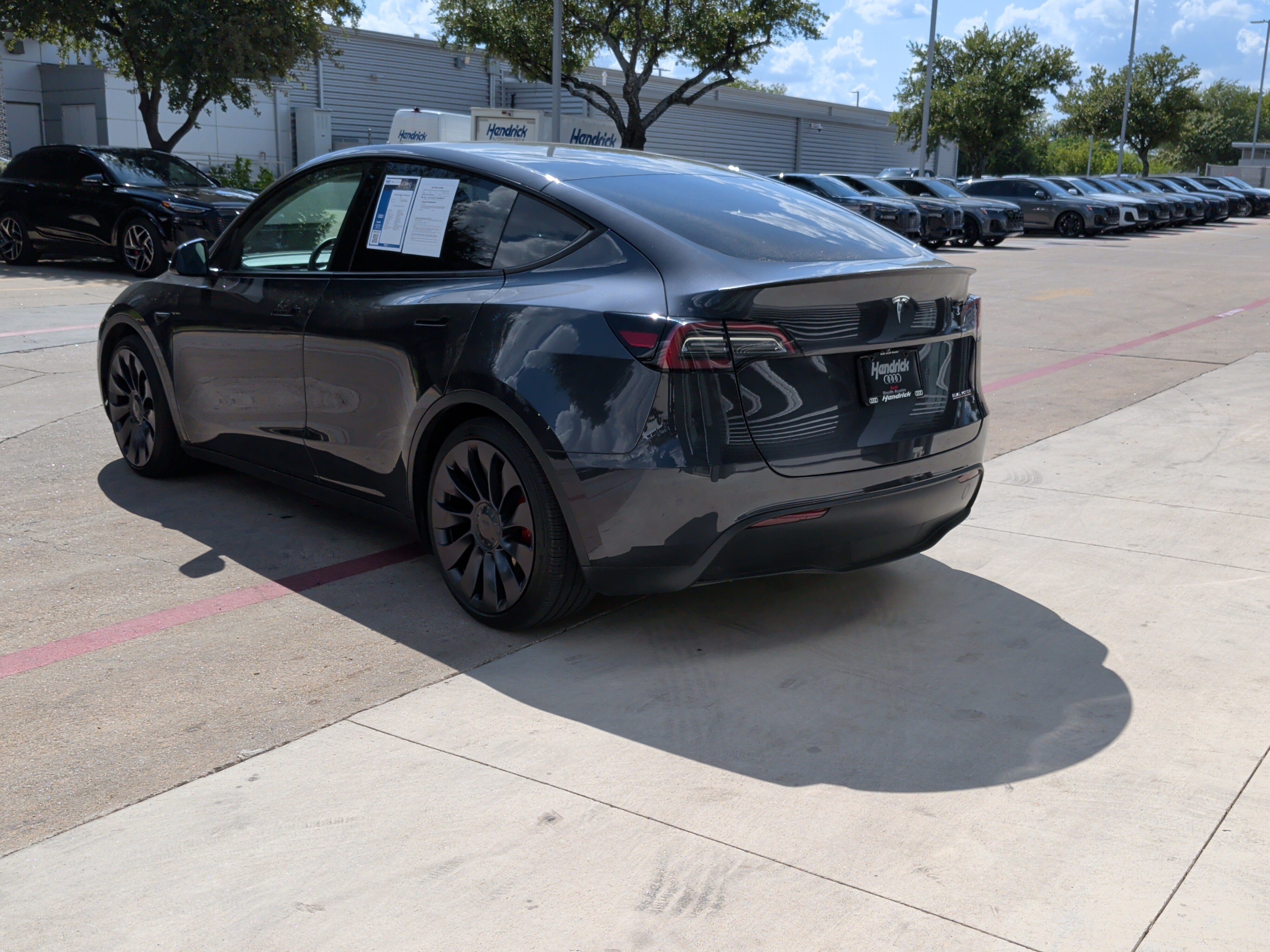 Used 2024 Tesla Model Y Performance AWD/4WD image 8