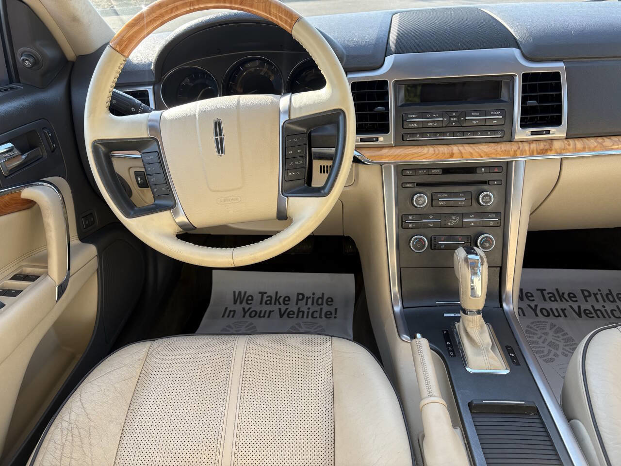 Used 2011 Lincoln MKZ AWD image 19