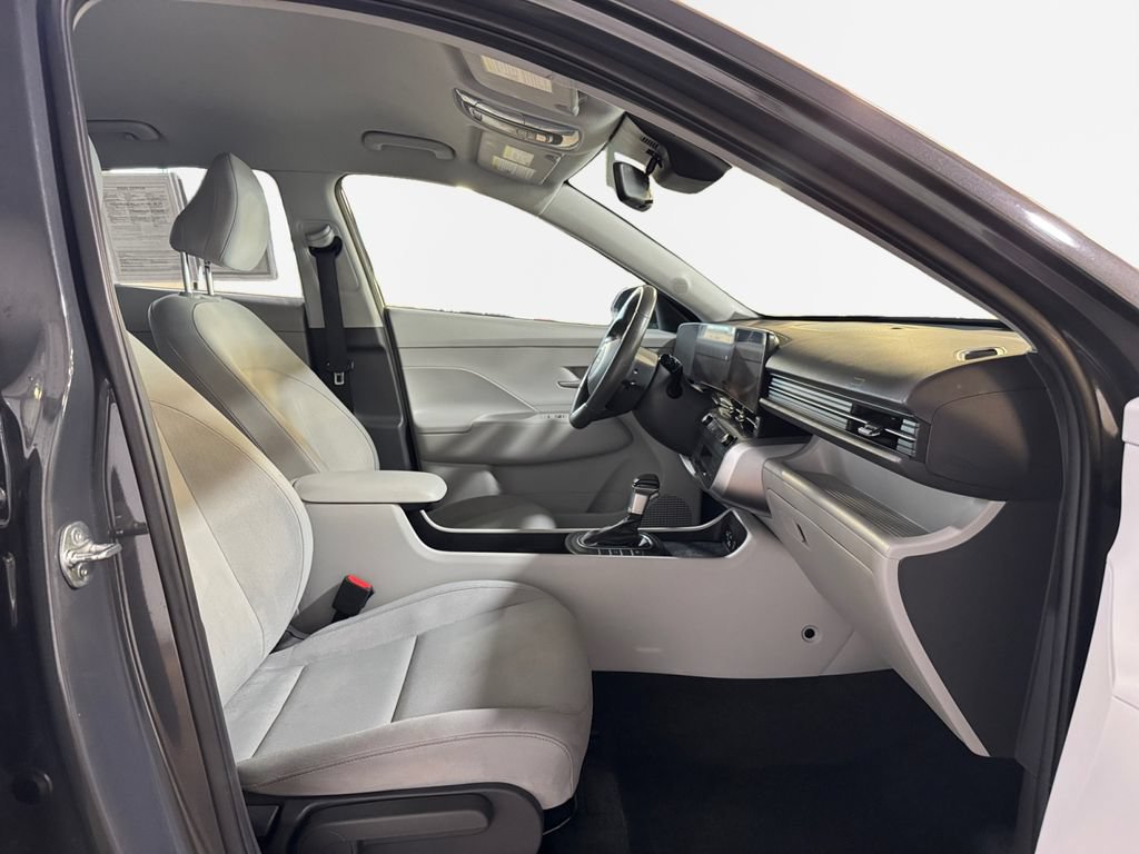 Used 2024 Hyundai Kona SEL AWD/4WD image 26