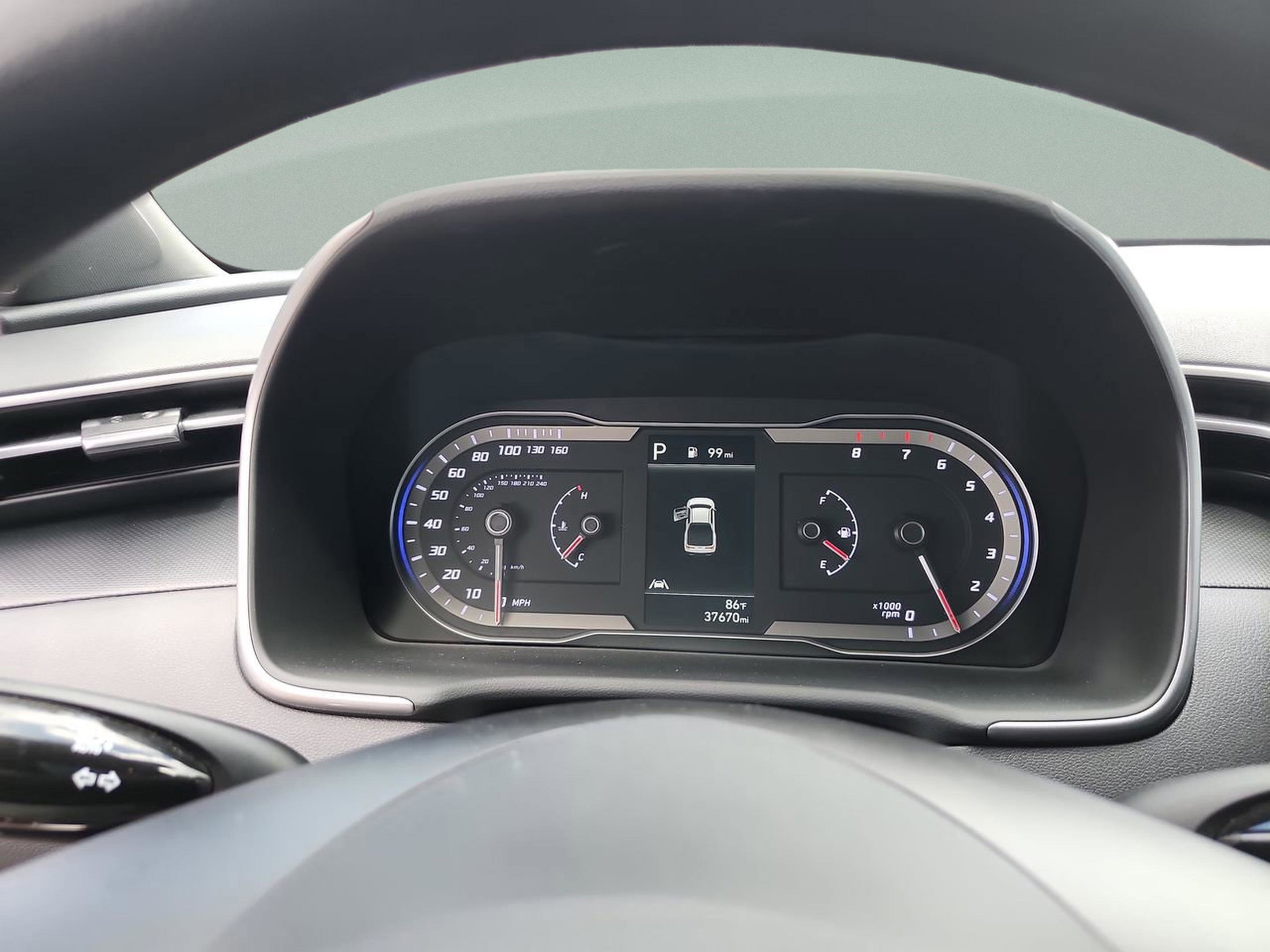 Certified 2024 Hyundai Santa Cruz SE image 10