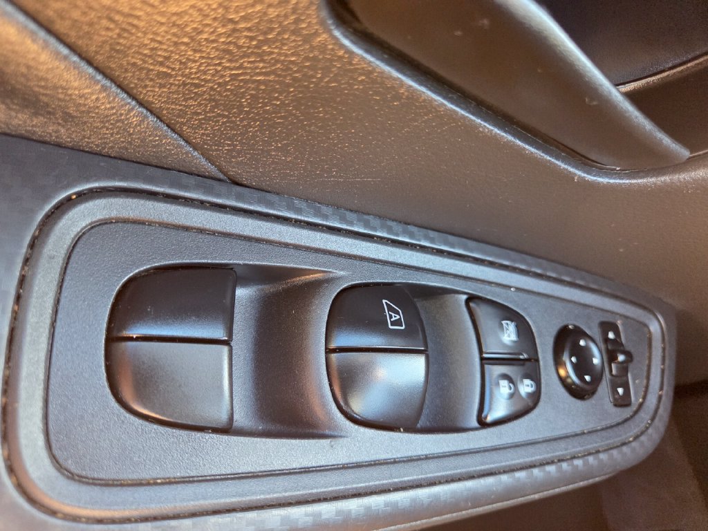 Used 2022 Nissan Versa S w/ Electronics Package FWD image 20