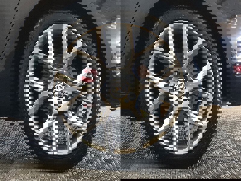 Used 2013 Volkswagen GTI Driver's Edition image 18