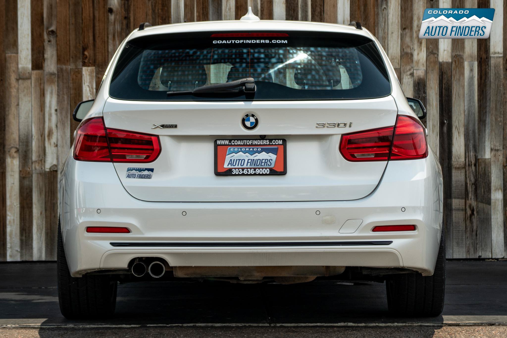 Used 2017 BMW 330i xDrive Wagon AWD/4WD image 5