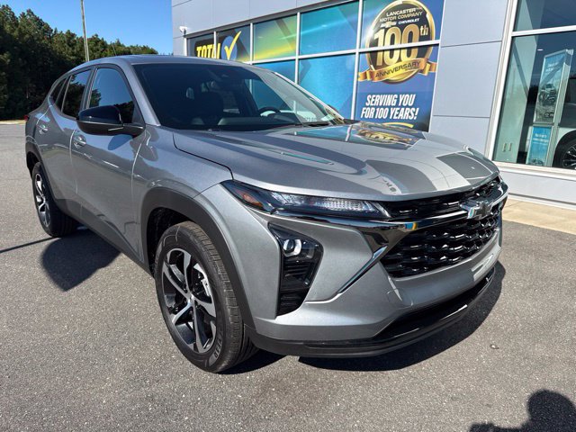 New 2026 Chevrolet Trax RS w/ Sunroof Package