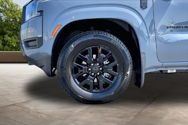 New 2027 Nissan Frontier SV w/ SV Convenience Package RWD image 13