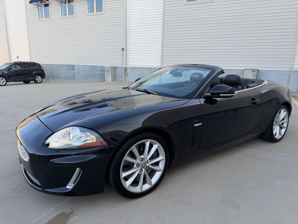 Used 2010 Jaguar XKR R RWD image 7