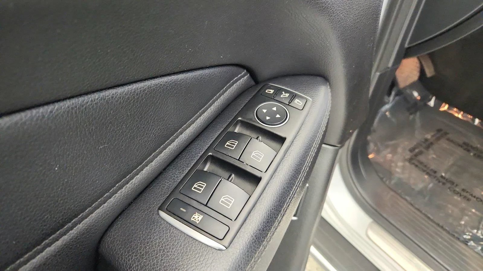Used 2018 Mercedes-Benz GLE 350 4MATIC image 22