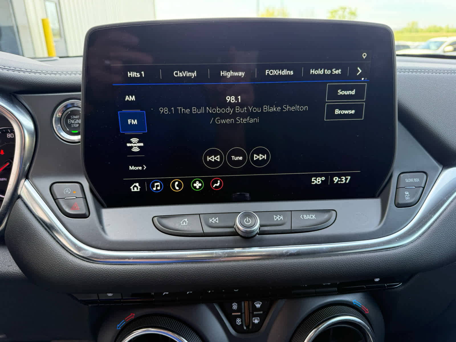 Used 2024 Chevrolet Blazer LT w/ Convenience Package image 16