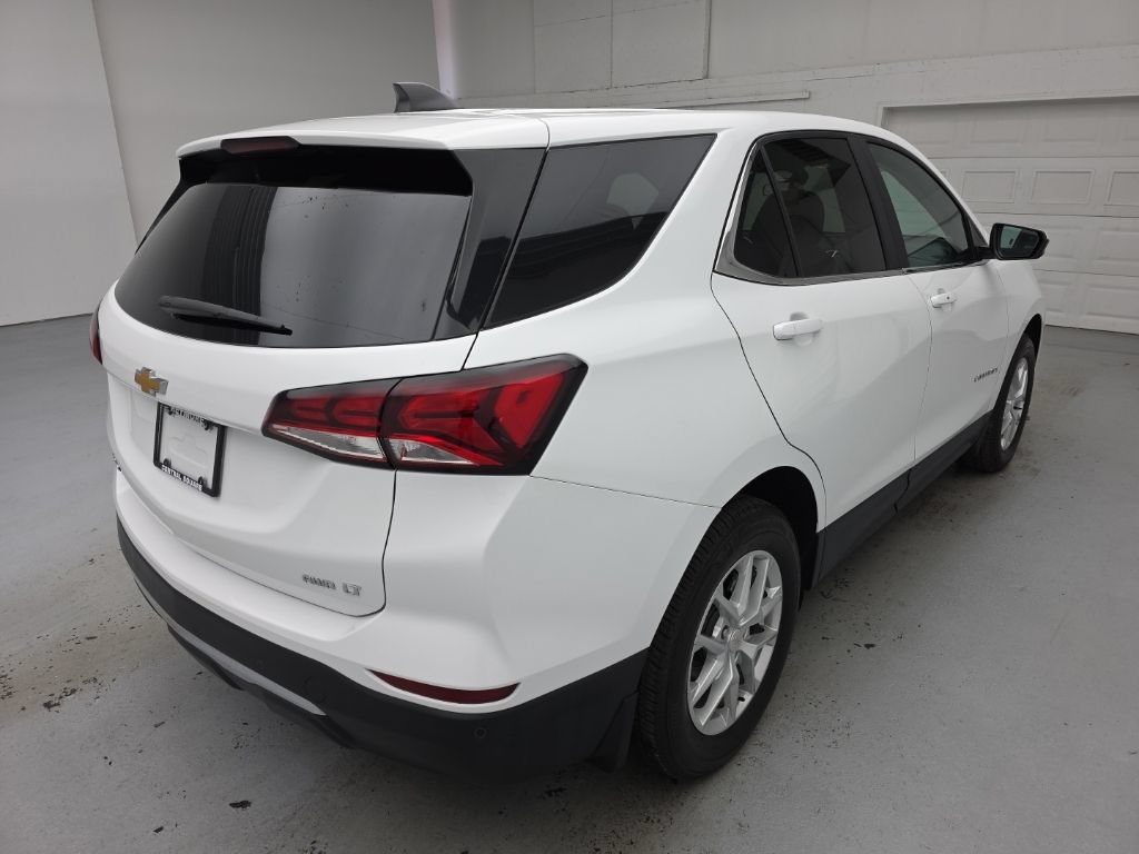 Used 2023 Chevrolet Equinox LT w/ LPO, Floor Liner Package AWD/4WD image 12