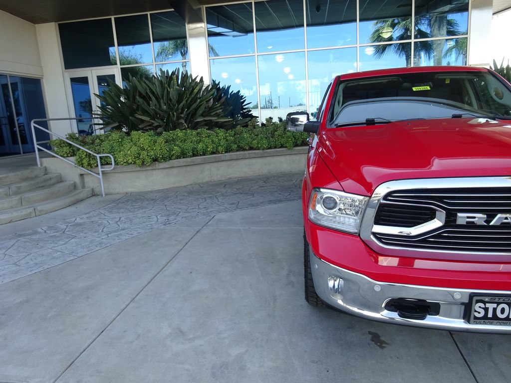 Used 2019 RAM 1500 Laramie w/ Convenience Group RWD image 32