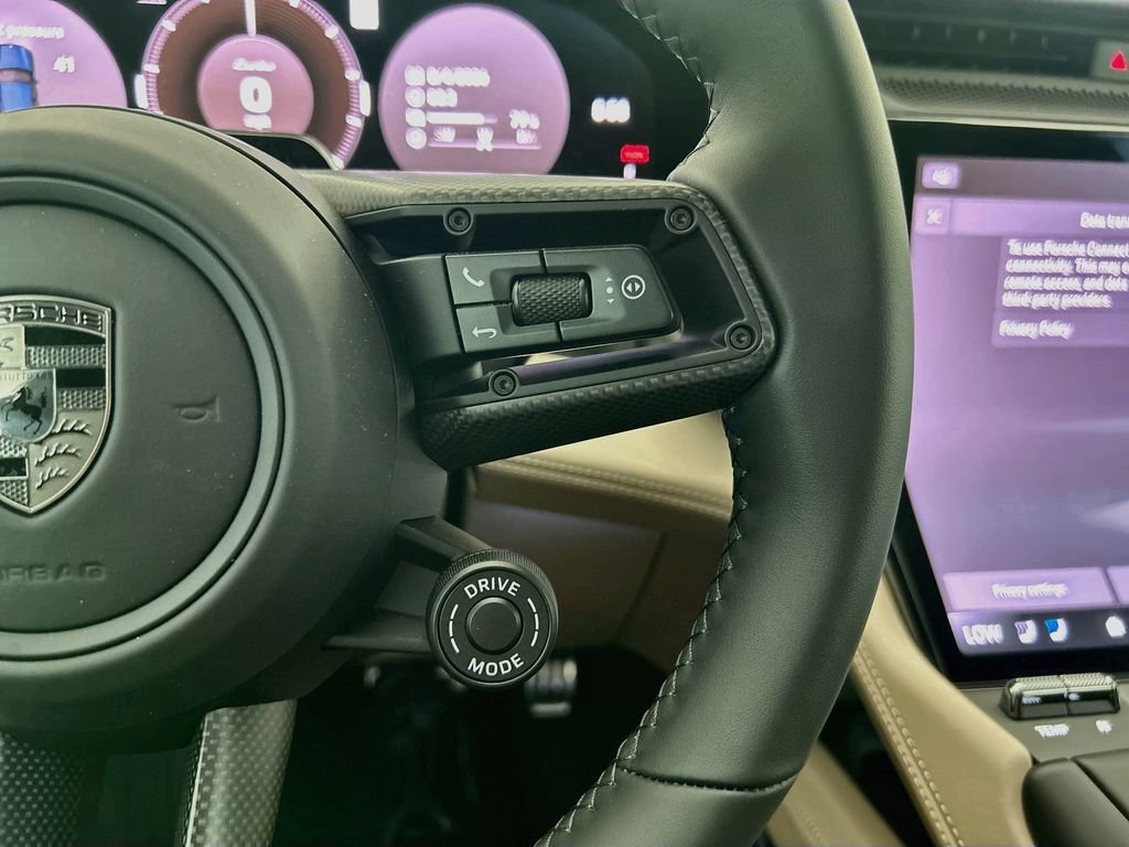 New 2026 Porsche Cayenne Turbo AWD/4WD image 14