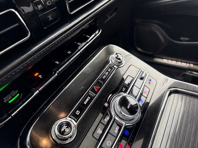 Certified 2022 Lincoln Nautilus Reserve w/ Luxury Package image 28