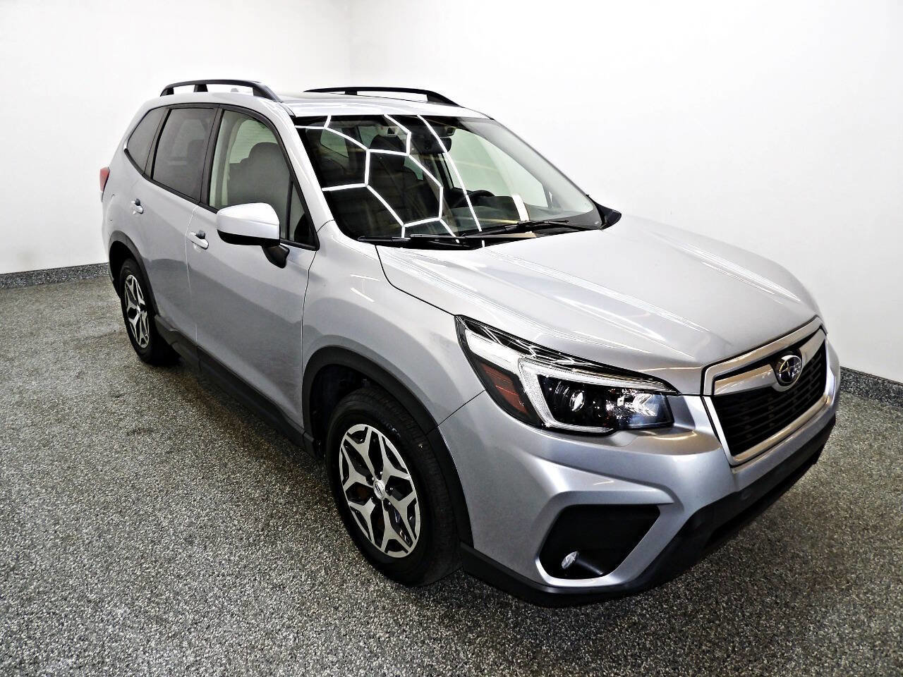 Used 2021 Subaru Forester Premium image 3