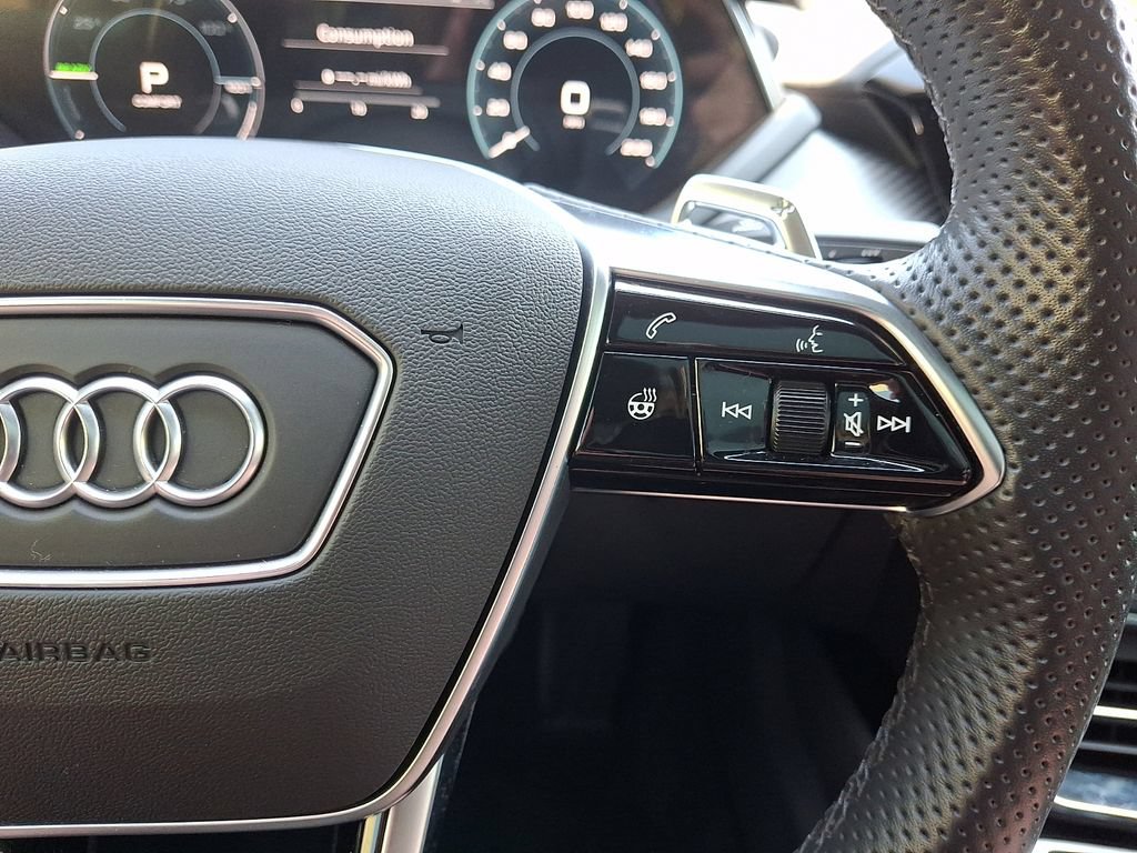 Used 2023 Audi e-tron GT Premium Plus w/ Performance Package AWD/4WD image 23