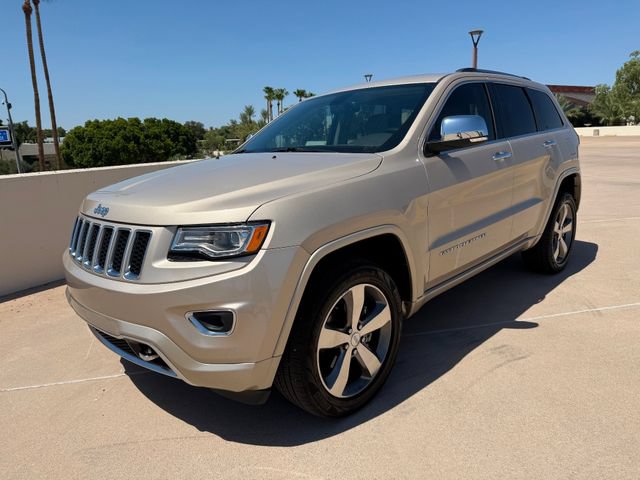 Used 2015 Jeep Grand Cherokee Overland AWD/4WD image 4