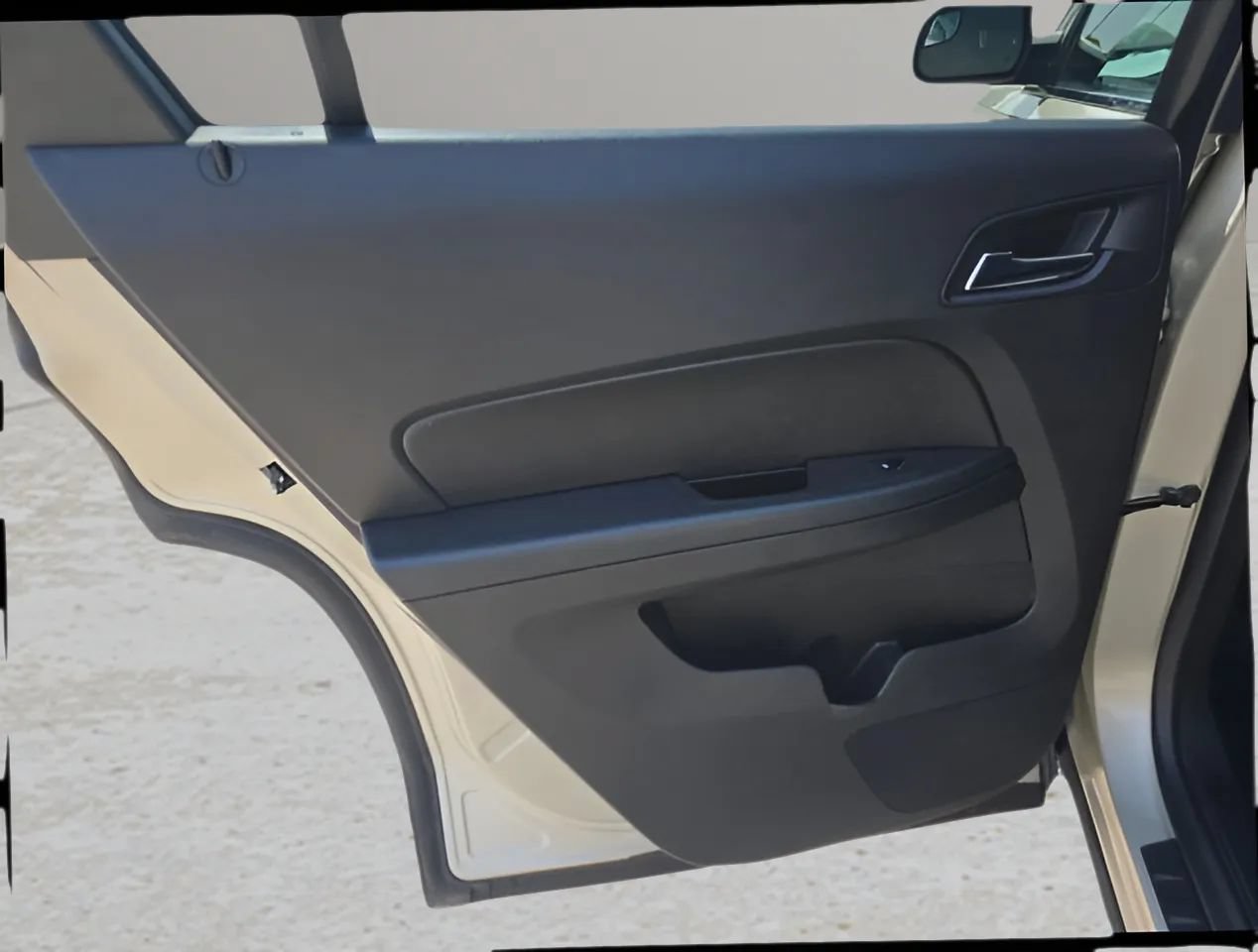 Used 2014 GMC Terrain SLE FWD image 11