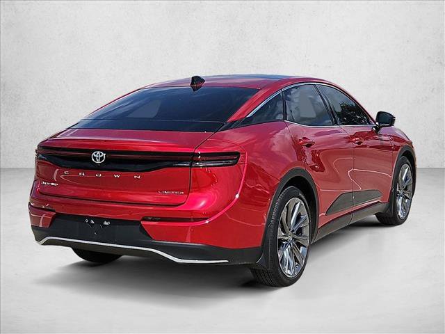 Used 2026 Toyota Crown Limited w/ Advanced Technology Package image 5