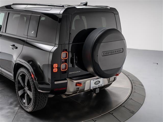 Used 2020 Land Rover Defender 110 X image 33