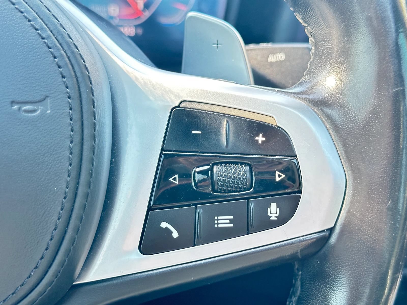 Used 2019 BMW 330i xDrive Sedan AWD/4WD image 19
