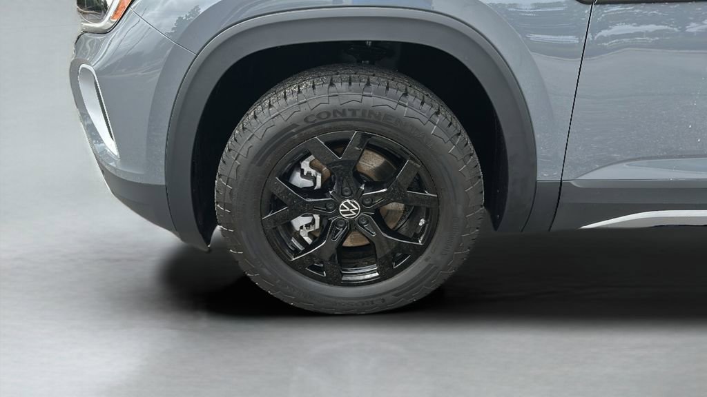 New 2026 Volkswagen Atlas Peak Edition image 10