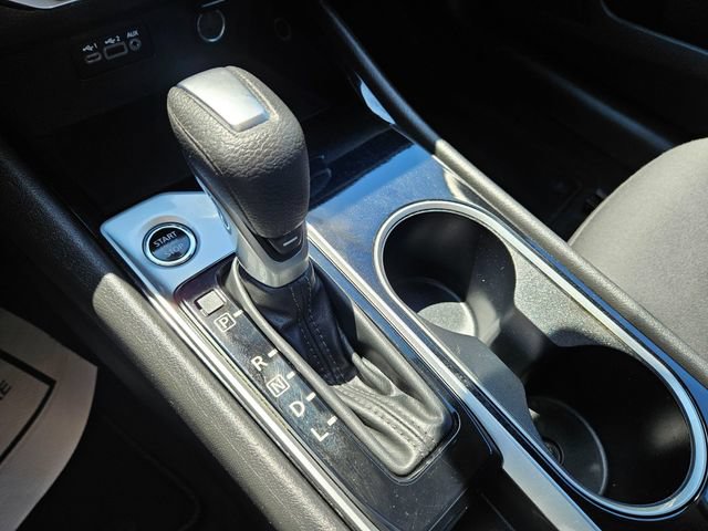 Used 2024 Nissan Altima 2.5 SV FWD image 32