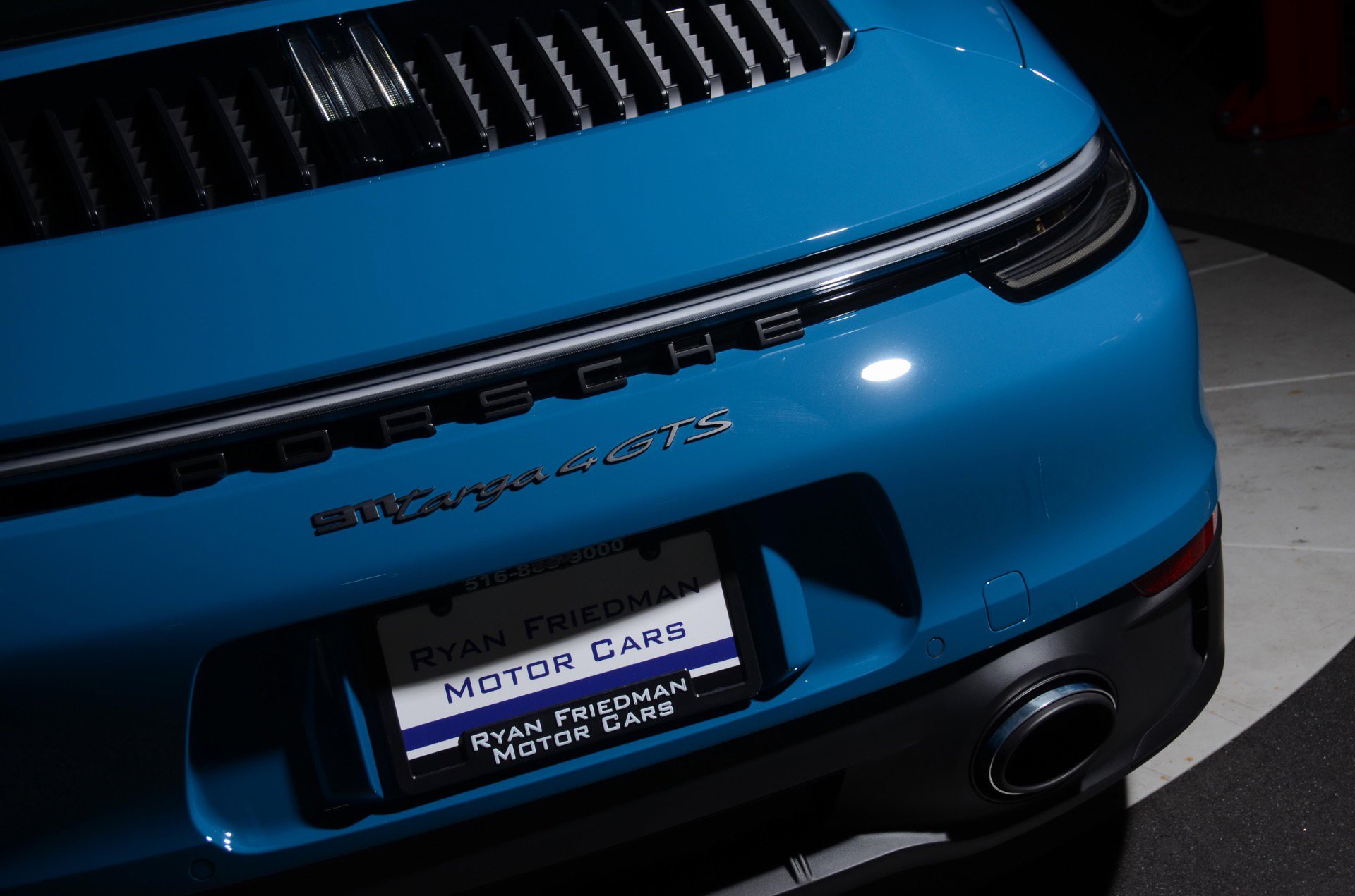 Used 2024 Porsche 911 Targa 4 GTS image 38