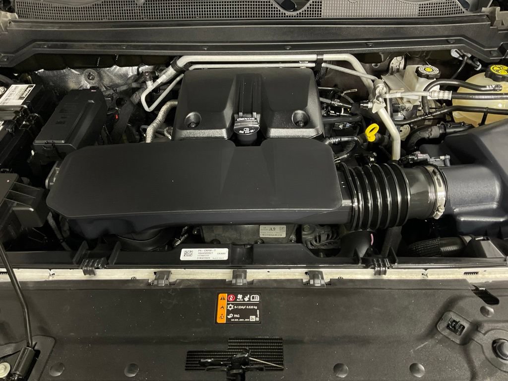 Used 2023 Chevrolet Colorado Trail Boss AWD/4WD image 9