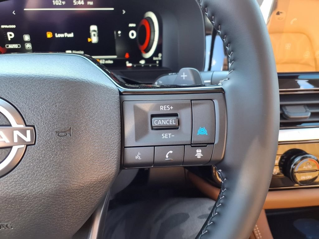 New 2026 Nissan Pathfinder Platinum AWD/4WD image 14