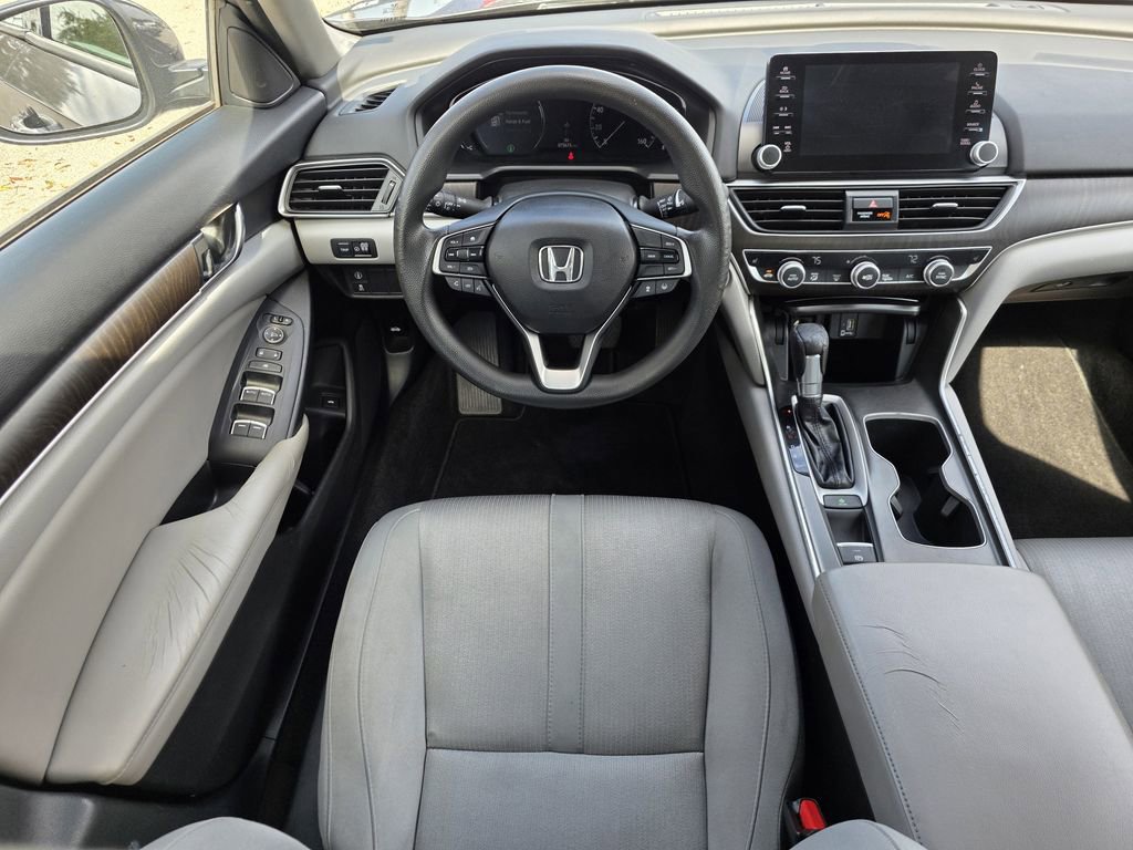 Used 2018 Honda Accord EX image 12