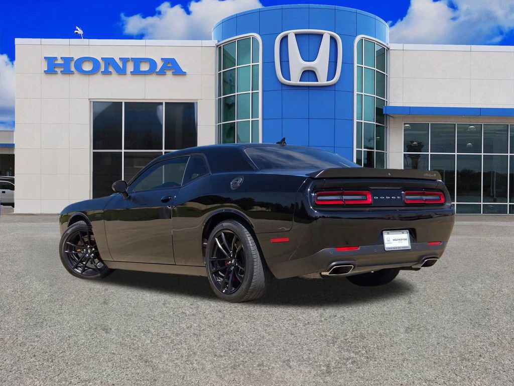 Used 2021 Dodge Challenger R/T Scat Pack w/ T/A Package RWD image 5