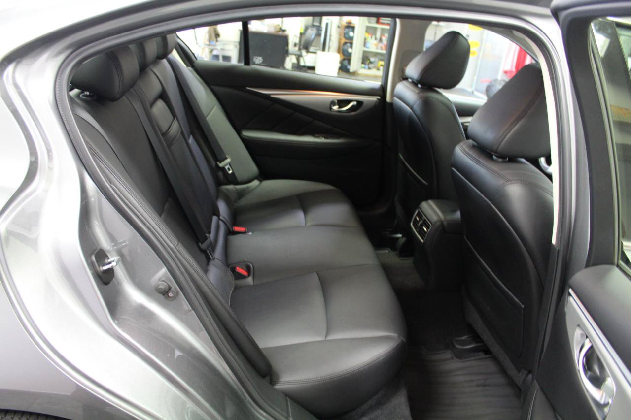 Used 2020 INFINITI Q50 Luxe w/ Essential Package (3.0T Luxe) AWD/4WD image 28