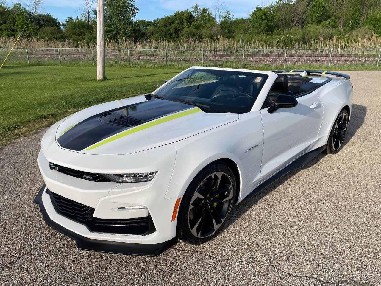Used 2023 Chevrolet Camaro SS RWD image 60