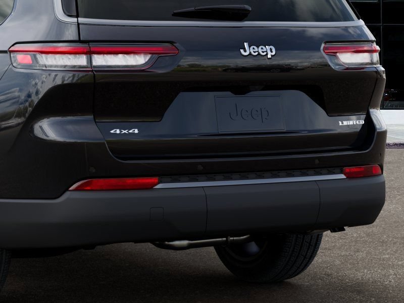 New 2026 Jeep Grand Cherokee L Limited AWD/4WD image 13