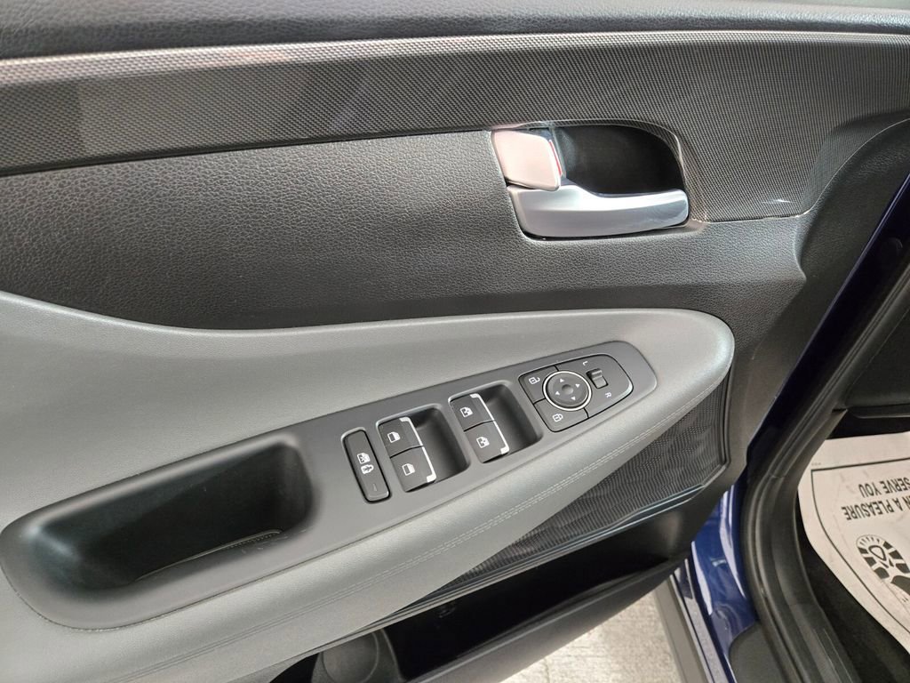 Used 2022 Hyundai Santa Fe SEL w/ Cargo Package image 24