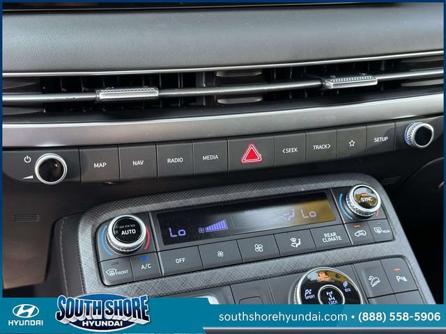 Certified 2024 Hyundai Palisade Limited AWD/4WD image 34