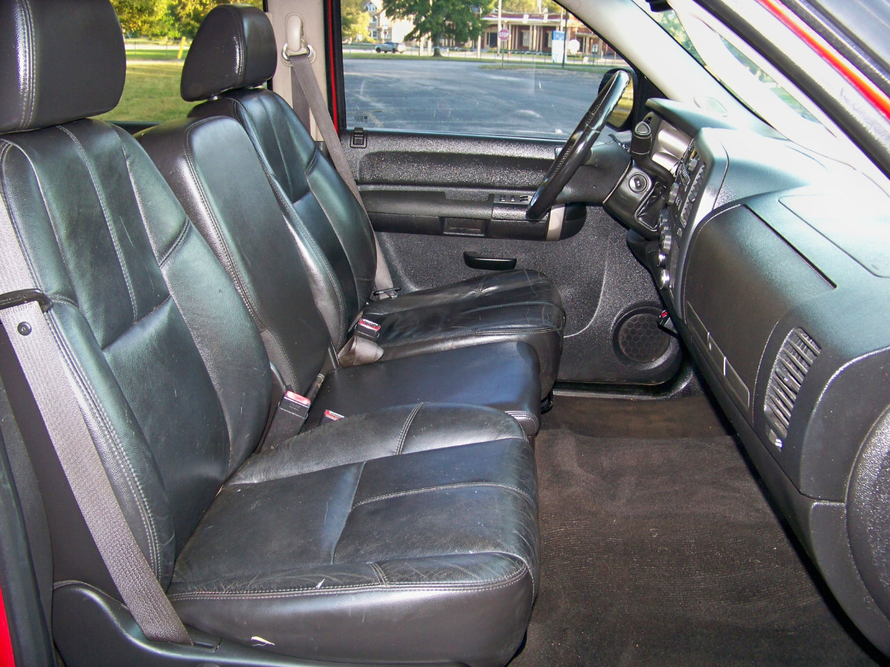 Used 2008 Chevrolet Silverado 1500 LT w/ Power Pack Plus image 32