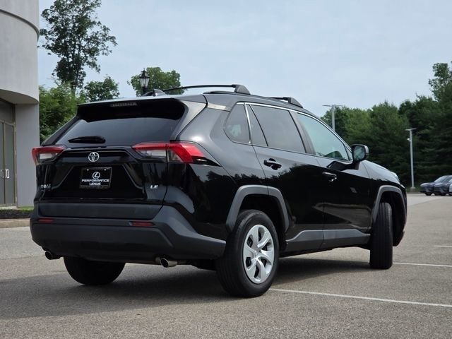 Used 2019 Toyota RAV4 LE FWD image 26