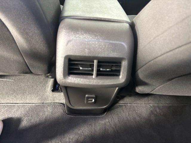 Used 2024 Chevrolet Equinox LT AWD/4WD image 29